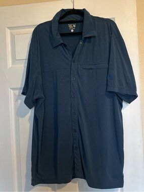 Mountain Hardwear Men's Short Sleeve Button-Down Shirt - Slate Blue